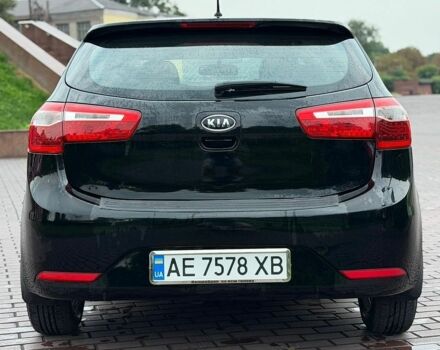 Черный Киа Рио, объемом двигателя 1.6 л и пробегом 94 тыс. км за 7300 $, фото 6 на Automoto.ua