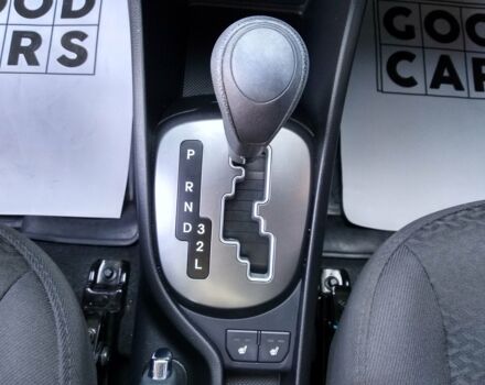 Чорний Кіа Ріо, об'ємом двигуна 1.6 л та пробігом 33 тис. км за 10700 $, фото 20 на Automoto.ua