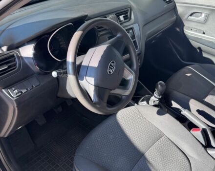 Чорний Кіа Ріо, об'ємом двигуна 1.4 л та пробігом 53 тис. км за 8507 $, фото 6 на Automoto.ua