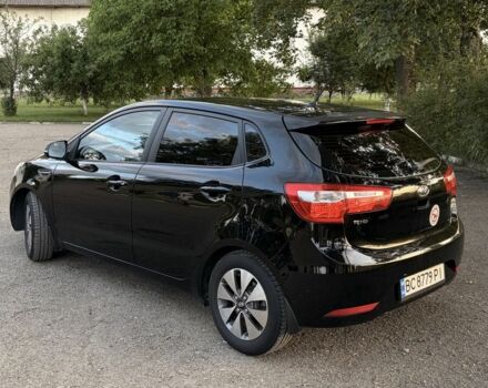 Черный Киа Рио, объемом двигателя 1.6 л и пробегом 165 тыс. км за 7822 $, фото 4 на Automoto.ua