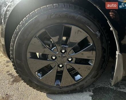 Черный Киа Рио, объемом двигателя 1.59 л и пробегом 107 тыс. км за 8300 $, фото 2 на Automoto.ua