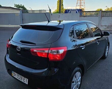 Чорний Кіа Ріо, об'ємом двигуна 1.59 л та пробігом 113 тис. км за 8400 $, фото 6 на Automoto.ua