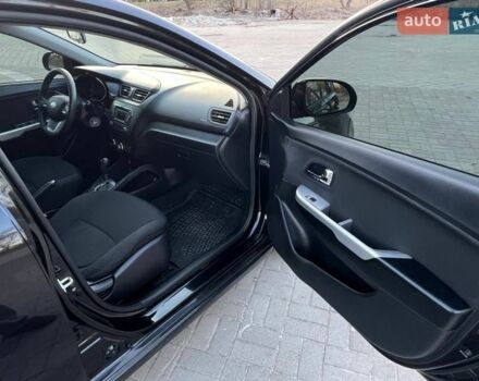 Черный Киа Рио, объемом двигателя 1.6 л и пробегом 155 тыс. км за 7300 $, фото 20 на Automoto.ua