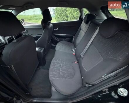 Черный Киа Рио, объемом двигателя 1.6 л и пробегом 94 тыс. км за 7300 $, фото 13 на Automoto.ua