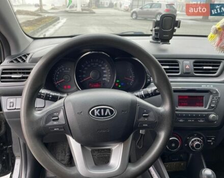 Черный Киа Рио, объемом двигателя 1.6 л и пробегом 155 тыс. км за 6600 $, фото 6 на Automoto.ua