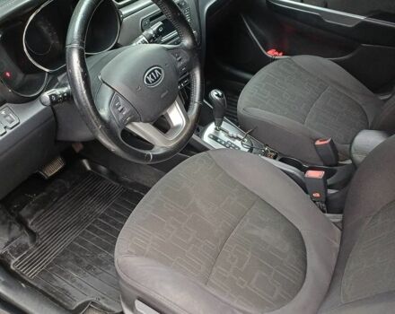 Черный Киа Рио, объемом двигателя 1.6 л и пробегом 120 тыс. км за 8900 $, фото 8 на Automoto.ua