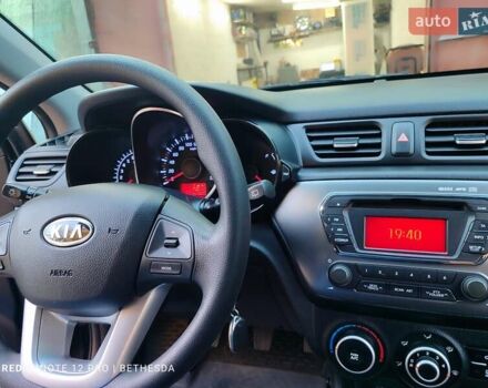 Черный Киа Рио, объемом двигателя 1.4 л и пробегом 42 тыс. км за 8200 $, фото 33 на Automoto.ua
