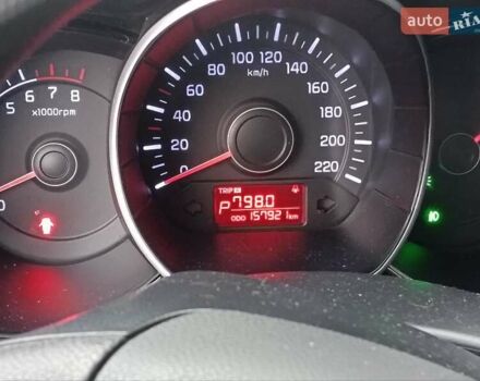 Чорний Кіа Ріо, об'ємом двигуна 1.6 л та пробігом 157 тис. км за 8300 $, фото 10 на Automoto.ua