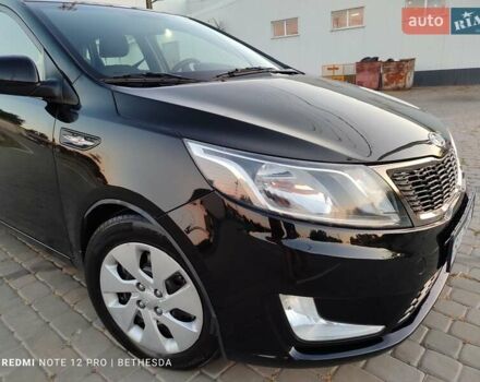Черный Киа Рио, объемом двигателя 1.4 л и пробегом 42 тыс. км за 8200 $, фото 15 на Automoto.ua