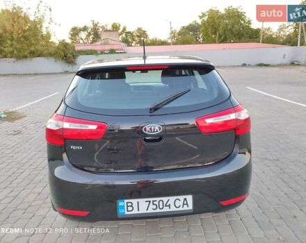 Чорний Кіа Ріо, об'ємом двигуна 1.4 л та пробігом 42 тис. км за 8200 $, фото 11 на Automoto.ua
