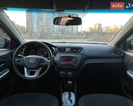 Черный Киа Рио, объемом двигателя 1.6 л и пробегом 155 тыс. км за 7300 $, фото 16 на Automoto.ua