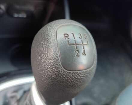 Черный Киа Рио, объемом двигателя 1.4 л и пробегом 41 тыс. км за 8200 $, фото 21 на Automoto.ua