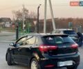 Черный Киа Рио, объемом двигателя 1.4 л и пробегом 170 тыс. км за 6700 $, фото 3 на Automoto.ua