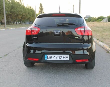 Черный Киа Рио, объемом двигателя 1.1 л и пробегом 235 тыс. км за 6203 $, фото 2 на Automoto.ua