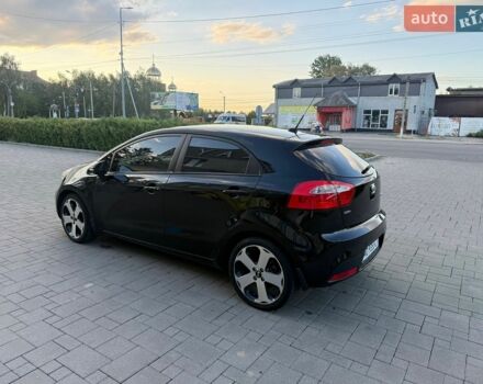 Чорний Кіа Ріо, об'ємом двигуна 1.59 л та пробігом 128 тис. км за 5500 $, фото 4 на Automoto.ua