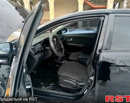 Чорний Кіа Ріо, об'ємом двигуна 1.6 л та пробігом 16000 тис. км за 7800 $, фото 7 на Automoto.ua