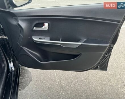 Черный Киа Рио, объемом двигателя 1.4 л и пробегом 125 тыс. км за 6000 $, фото 6 на Automoto.ua