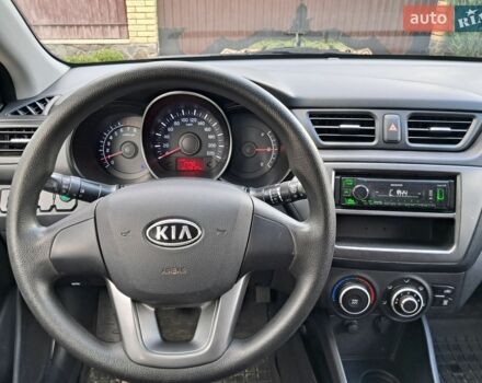 Черный Киа Рио, объемом двигателя 1.4 л и пробегом 172 тыс. км за 5700 $, фото 8 на Automoto.ua