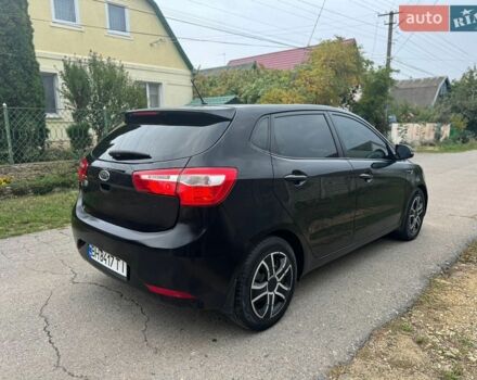Чорний Кіа Ріо, об'ємом двигуна 1.59 л та пробігом 165 тис. км за 6400 $, фото 5 на Automoto.ua