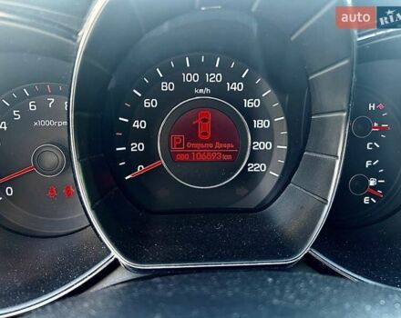 Черный Киа Рио, объемом двигателя 1.59 л и пробегом 107 тыс. км за 8300 $, фото 7 на Automoto.ua