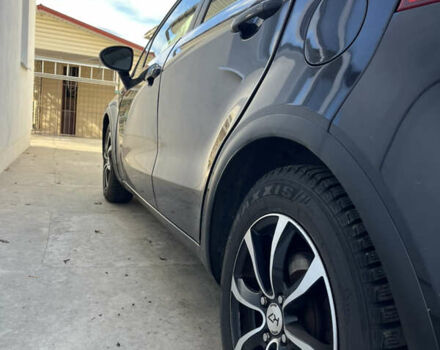 Черный Киа Рио, объемом двигателя 1.6 л и пробегом 280 тыс. км за 7700 $, фото 4 на Automoto.ua