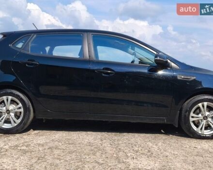 Черный Киа Рио, объемом двигателя 1.59 л и пробегом 62 тыс. км за 9000 $, фото 2 на Automoto.ua