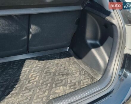 Черный Киа Рио, объемом двигателя 1.59 л и пробегом 62 тыс. км за 9000 $, фото 33 на Automoto.ua