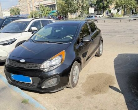 Чорний Кіа Ріо, об'ємом двигуна 1.6 л та пробігом 133 тис. км за 6023 $, фото 4 на Automoto.ua