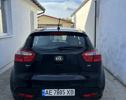 Черный Киа Рио, объемом двигателя 1.6 л и пробегом 280 тыс. км за 7700 $, фото 3 на Automoto.ua