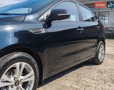 Черный Киа Рио, объемом двигателя 1.59 л и пробегом 62 тыс. км за 9000 $, фото 7 на Automoto.ua