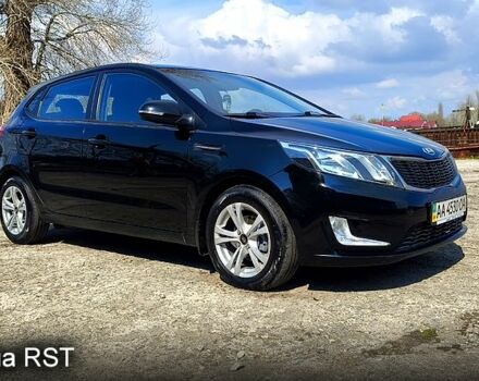 Черный Киа Рио, объемом двигателя 1.6 л и пробегом 62 тыс. км за 9350 $, фото 2 на Automoto.ua