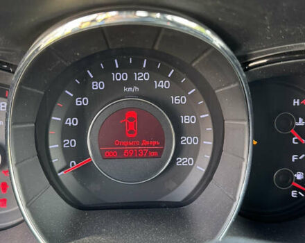 Черный Киа Рио, объемом двигателя 1.59 л и пробегом 59 тыс. км за 12000 $, фото 13 на Automoto.ua