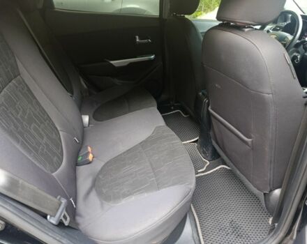 Чорний Кіа Ріо, об'ємом двигуна 0 л та пробігом 205 тис. км за 5998 $, фото 14 на Automoto.ua