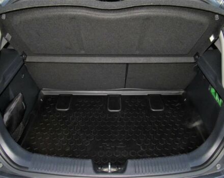 Чорний Кіа Ріо, об'ємом двигуна 1.2 л та пробігом 72 тис. км за 4100 $, фото 10 на Automoto.ua