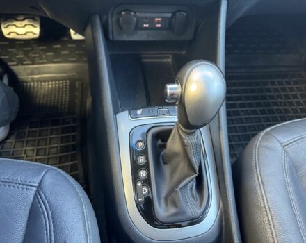 Черный Киа Рио, объемом двигателя 1.4 л и пробегом 159 тыс. км за 11200 $, фото 13 на Automoto.ua