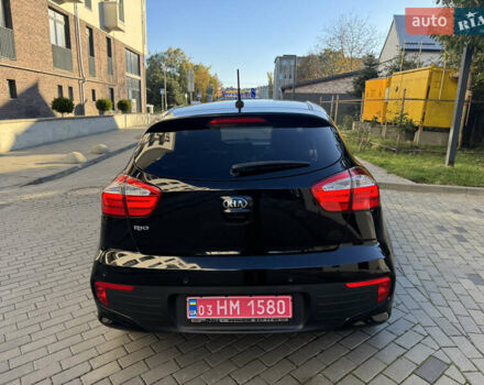 Черный Киа Рио, объемом двигателя 1.4 л и пробегом 159 тыс. км за 11500 $, фото 5 на Automoto.ua