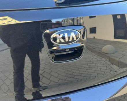 Черный Киа Рио, объемом двигателя 1.4 л и пробегом 159 тыс. км за 11200 $, фото 9 на Automoto.ua