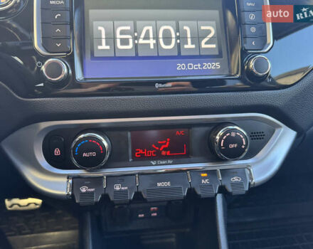 Черный Киа Рио, объемом двигателя 1.4 л и пробегом 159 тыс. км за 11500 $, фото 19 на Automoto.ua