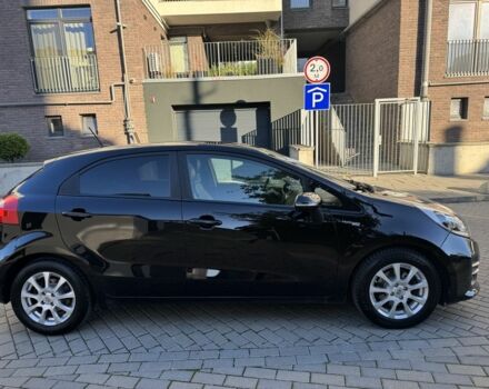 Черный Киа Рио, объемом двигателя 1.4 л и пробегом 159 тыс. км за 11200 $, фото 3 на Automoto.ua