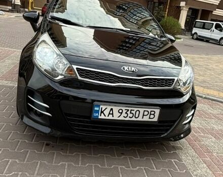 Чорний Кіа Ріо, об'ємом двигуна 1.4 л та пробігом 74 тис. км за 12500 $, фото 4 на Automoto.ua