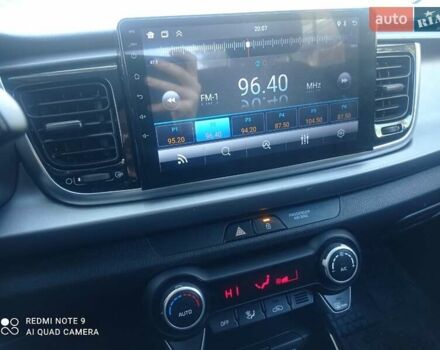 Черный Киа Рио, объемом двигателя 1.4 л и пробегом 63 тыс. км за 13150 $, фото 15 на Automoto.ua