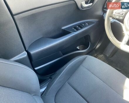 Черный Киа Рио, объемом двигателя 1.4 л и пробегом 89 тыс. км за 12400 $, фото 30 на Automoto.ua