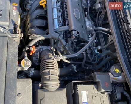 Черный Киа Рио, объемом двигателя 1.37 л и пробегом 71 тыс. км за 13200 $, фото 4 на Automoto.ua