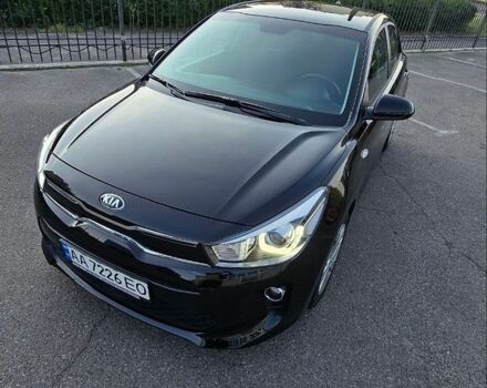 Чорний Кіа Ріо, об'ємом двигуна 1.4 л та пробігом 8 тис. км за 13999 $, фото 3 на Automoto.ua