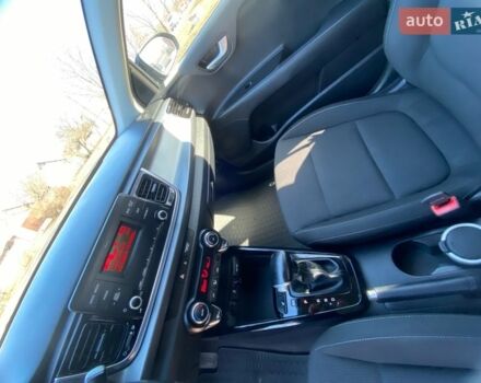 Чорний Кіа Ріо, об'ємом двигуна 1.4 л та пробігом 89 тис. км за 12700 $, фото 10 на Automoto.ua