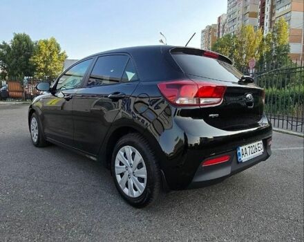 Чорний Кіа Ріо, об'ємом двигуна 1.4 л та пробігом 8 тис. км за 13999 $, фото 6 на Automoto.ua