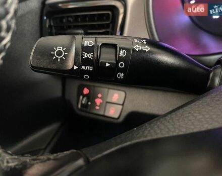 Черный Киа Рио, объемом двигателя 1.37 л и пробегом 71 тыс. км за 13200 $, фото 2 на Automoto.ua