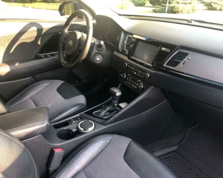Черный Киа Рио, объемом двигателя 1.6 л и пробегом 34 тыс. км за 21000 $, фото 6 на Automoto.ua