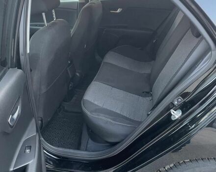 Черный Киа Рио, объемом двигателя 1.4 л и пробегом 51 тыс. км за 13000 $, фото 5 на Automoto.ua