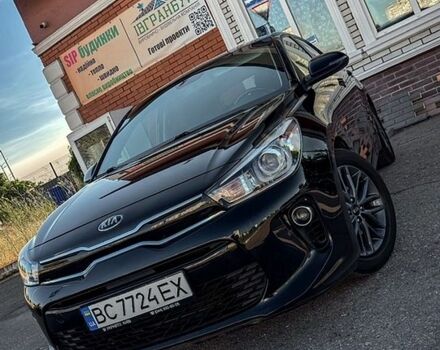 Чорний Кіа Ріо, об'ємом двигуна 1.37 л та пробігом 67 тис. км за 14999 $, фото 3 на Automoto.ua